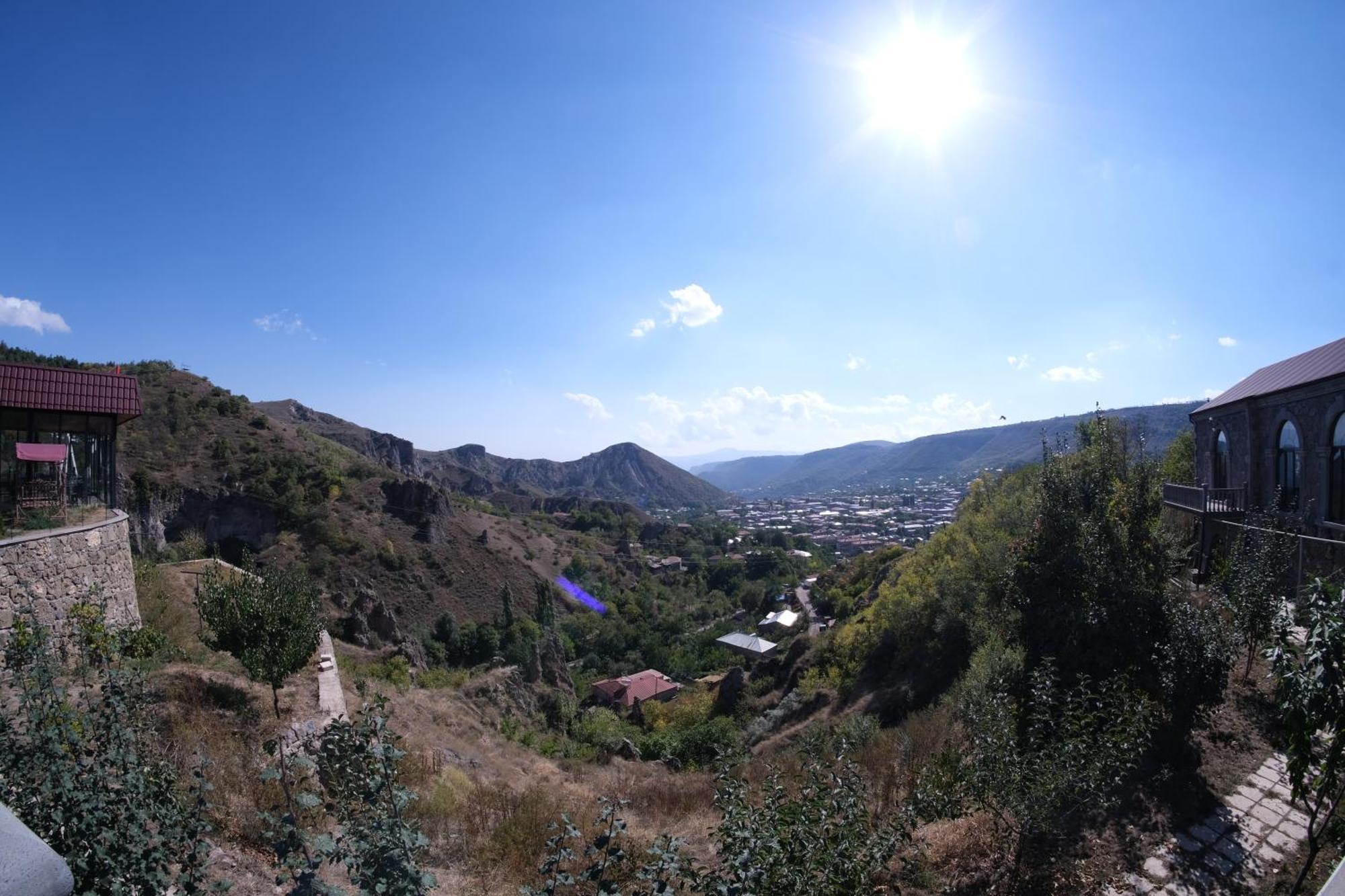 Khoreayi Dzor Goris Luaran gambar